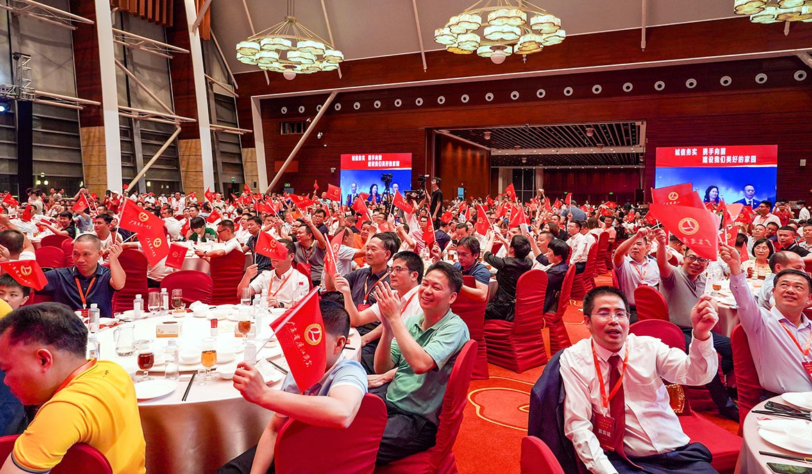 1689133225636827.jpg WHT02349.JPG